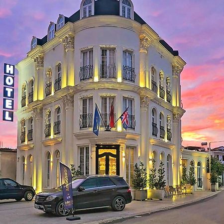 Hotel Ambasada Qta Patza-Kuqani 外观 照片
