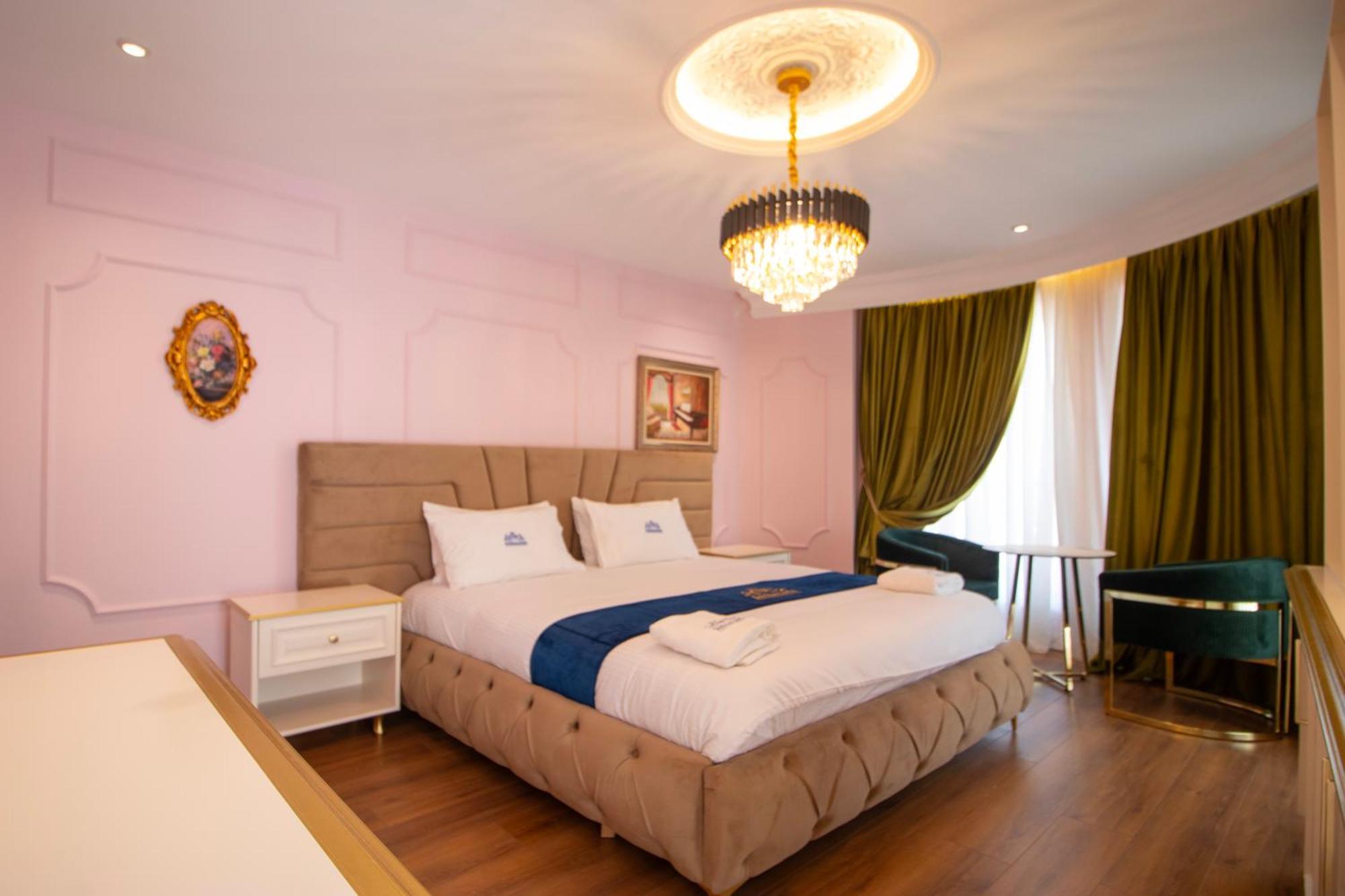 Hotel Ambasada Qta Patza-Kuqani 外观 照片