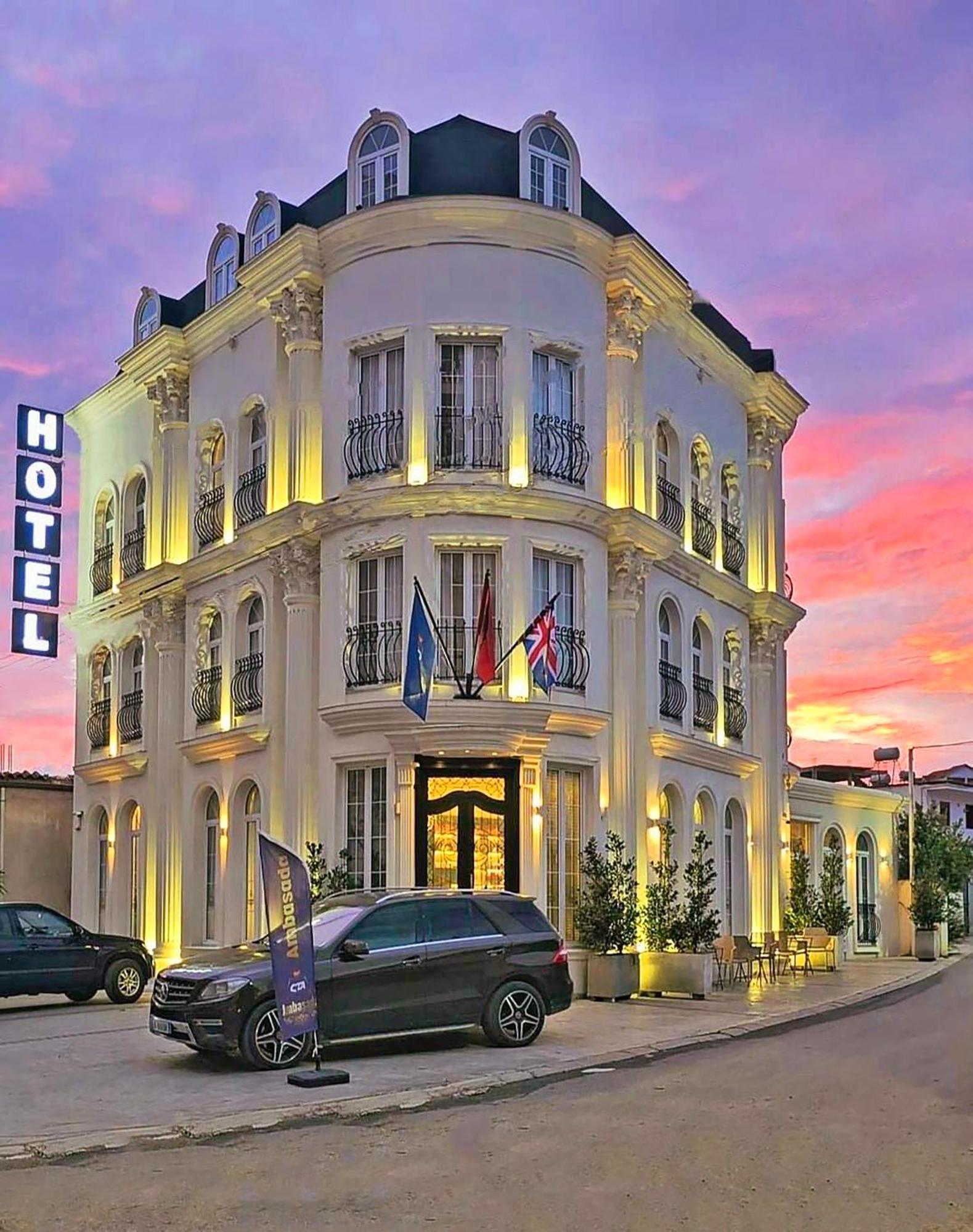 Hotel Ambasada Qta Patza-Kuqani 外观 照片