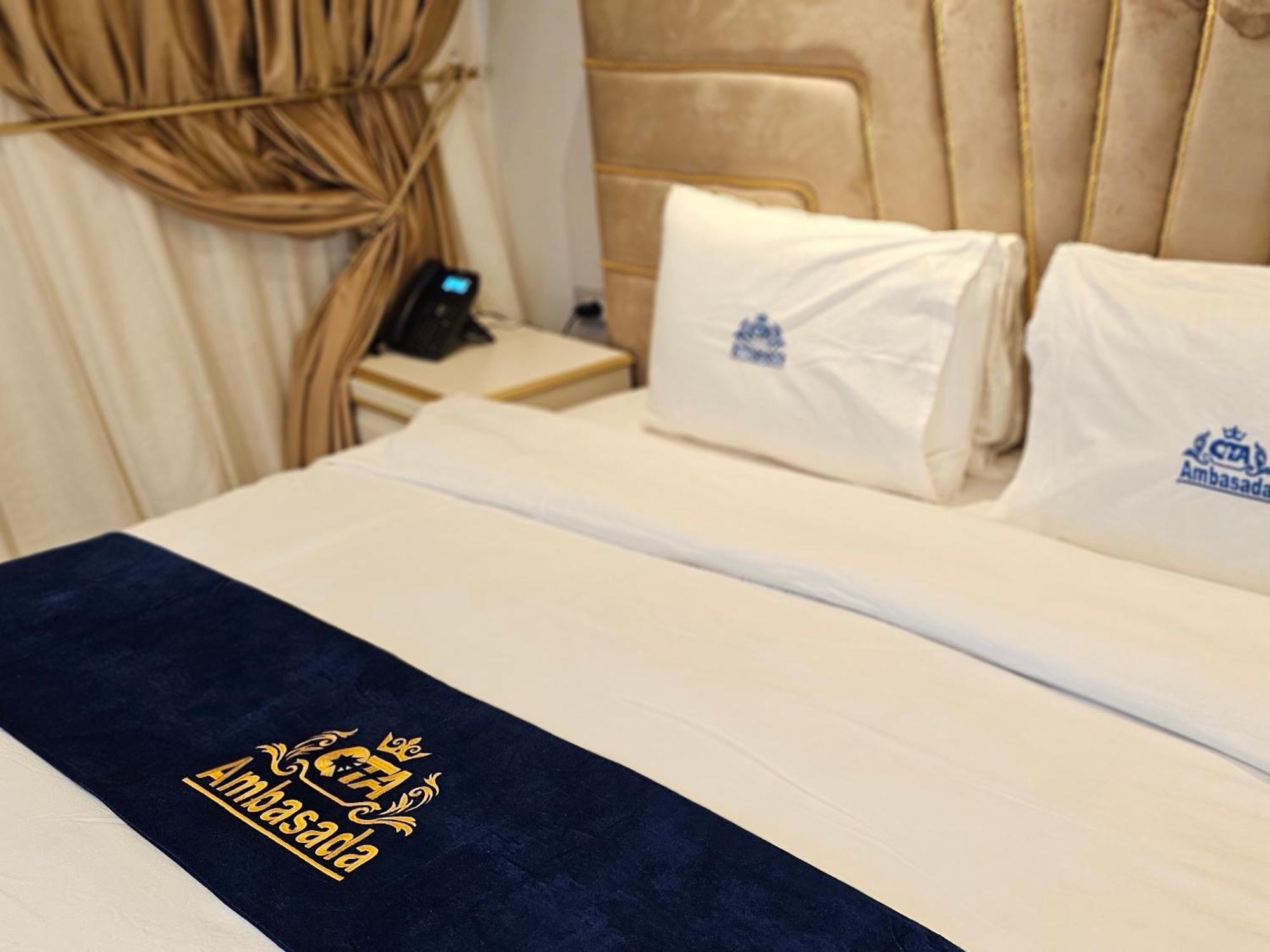 Hotel Ambasada Qta Patza-Kuqani 外观 照片